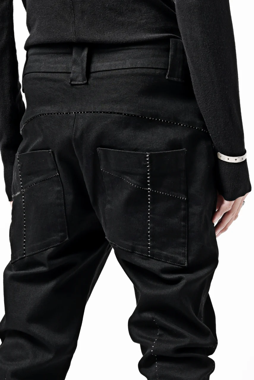 thom/krom SCAR-STITICHING DENIM PANTS / ONEWASH (BLACK) - Image 20