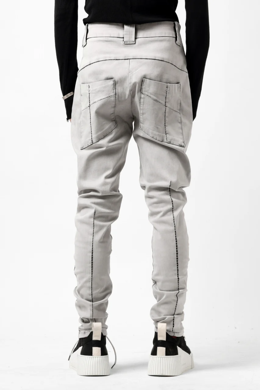 thom/krom SCAR-STITICHING DENIM PANTS / ACID BLEACH (CEMENT) - Image 9