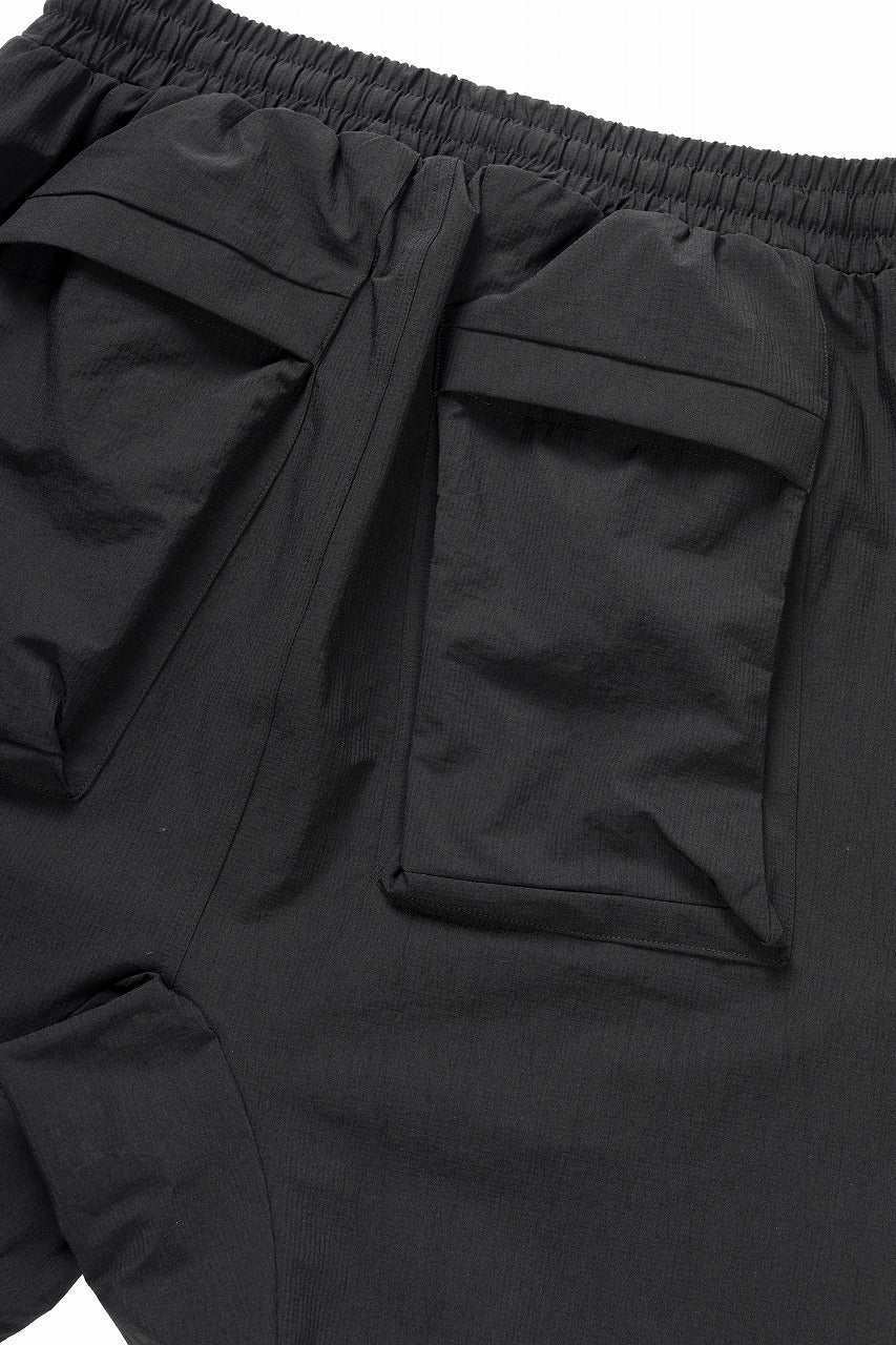 thom/krom ZIP DETAIL SHORTS / RIPSTOP STRETCH NYLON (BLACK) - Image 13
