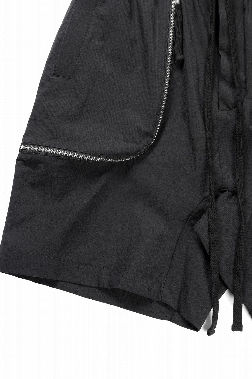 thom/krom ZIP DETAIL SHORTS / RIPSTOP STRETCH NYLON (BLACK) - Image 6