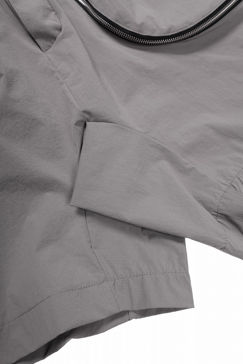 thom/krom ZIP DETAIL SHORTS / RIPSTOP STRETCH NYLON (ROCK) - Image 13