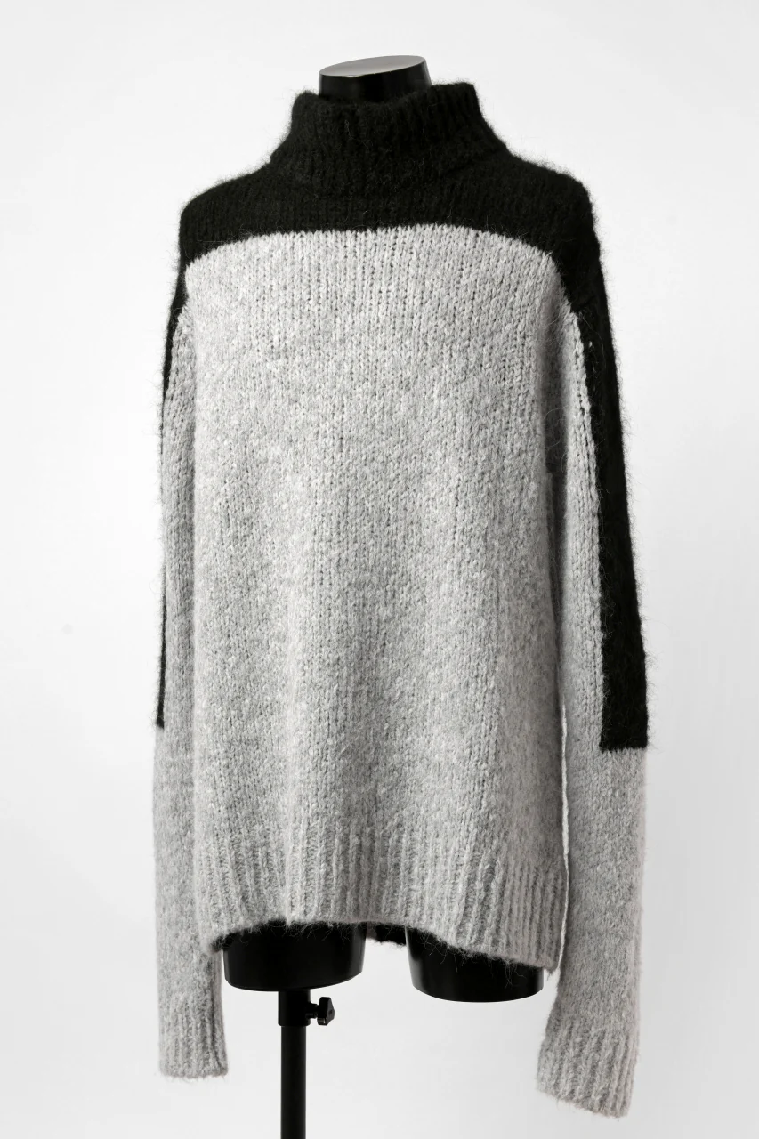 thomkrom HIGH COLLAR KNIT PULLOVER / ALPACA WOOL (LIGHT GREY x BLACK) - Image 17