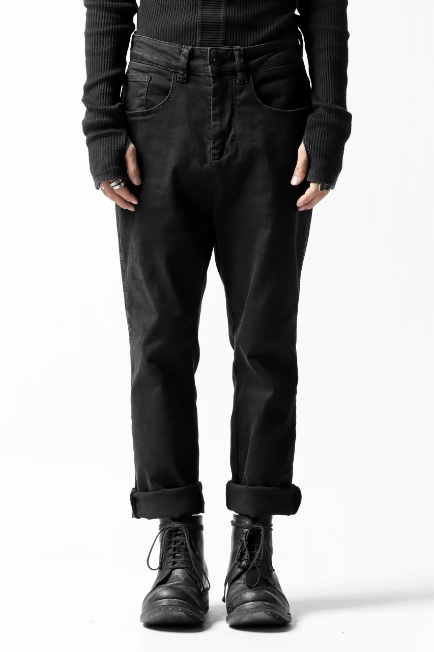 thomkrom OVER LOCK SLIM CROPPED PANTS / DAMAGE STRETCH DENIM (BLACK) - Image 8