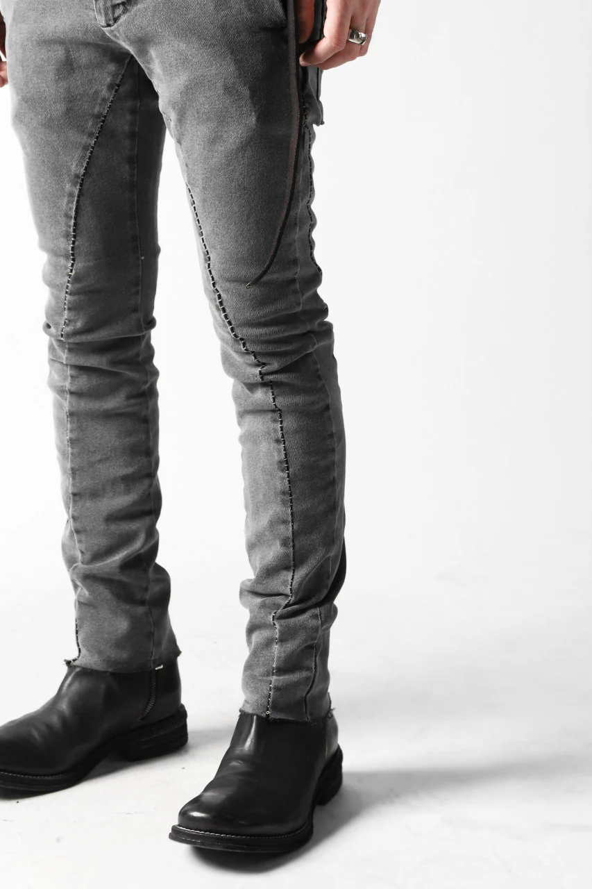 thomkrom OVER LOCKED SLIM TROUSERS / FADE STRETCH DENIM (LIGHT GREY) - Image 14