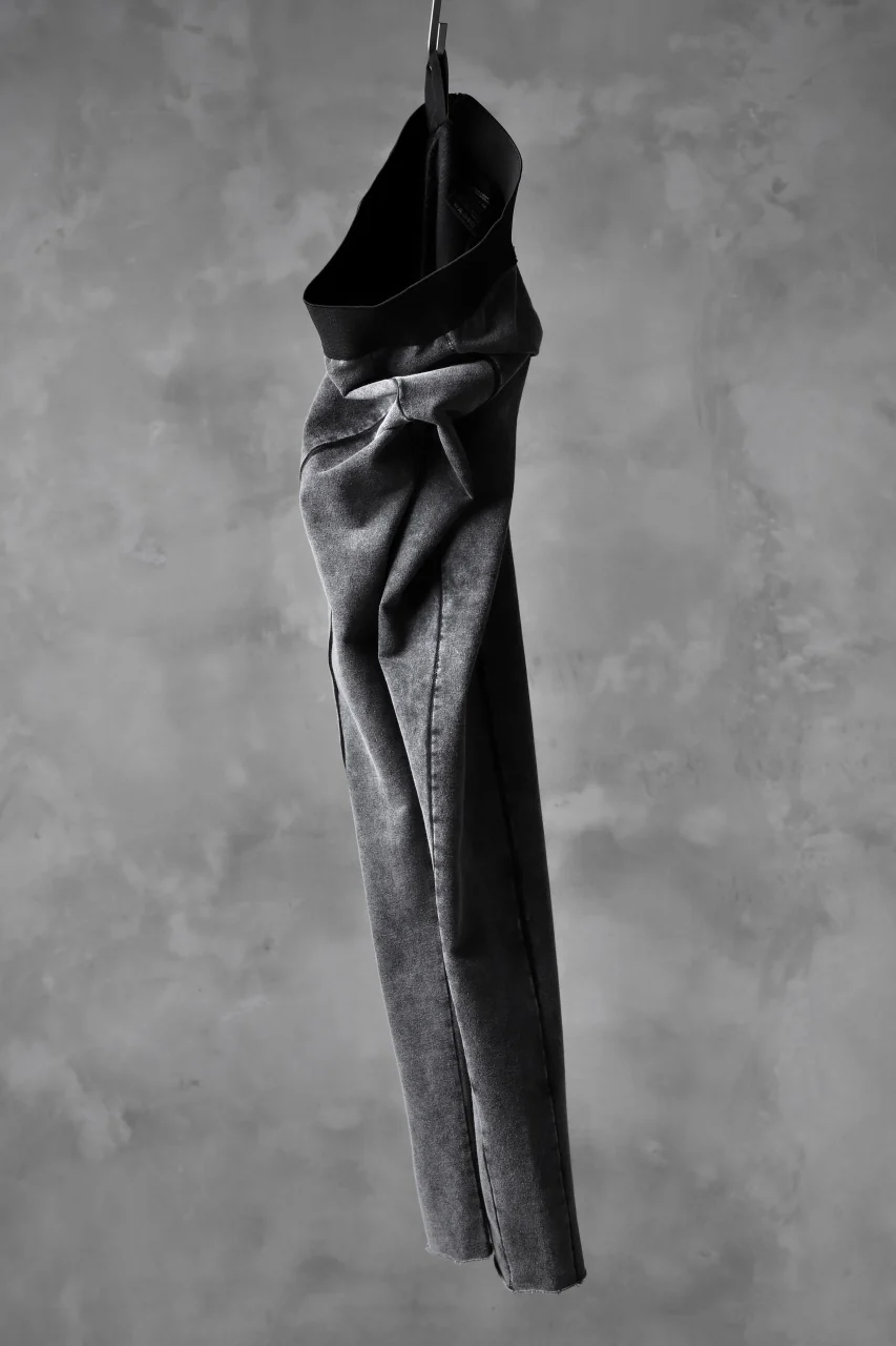 thomkrom OVERLOCKED LEGGINGS / OILED SPRAY DYE (GREY) - Image 8