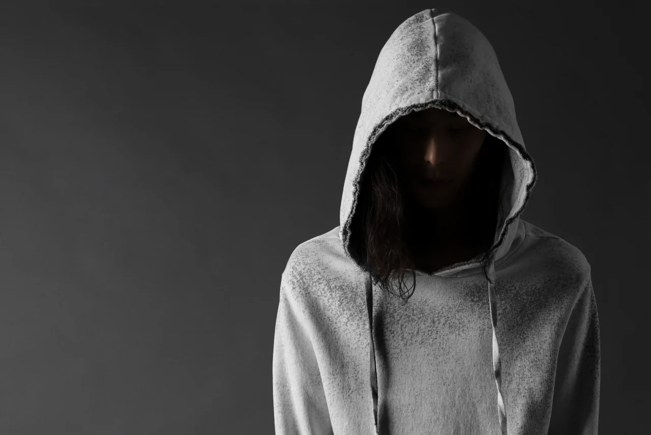 thomkrom PAINT DYED PULL OVER PARKA / OVER LOCKED (OFF WHITE) - Image 28