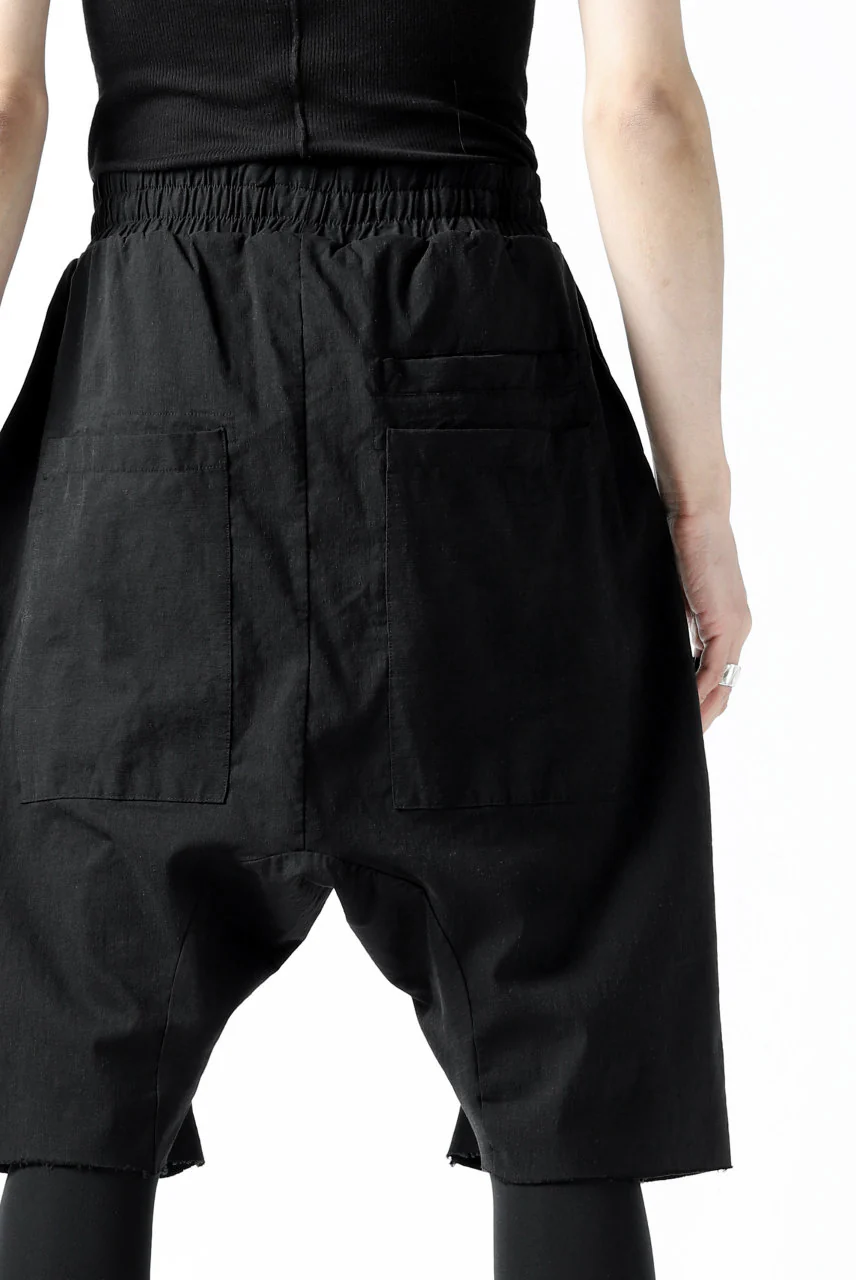 thomkrom RADICAL ZIP-POC DROPCROTCH SHORTS (BLACK) - Image 12