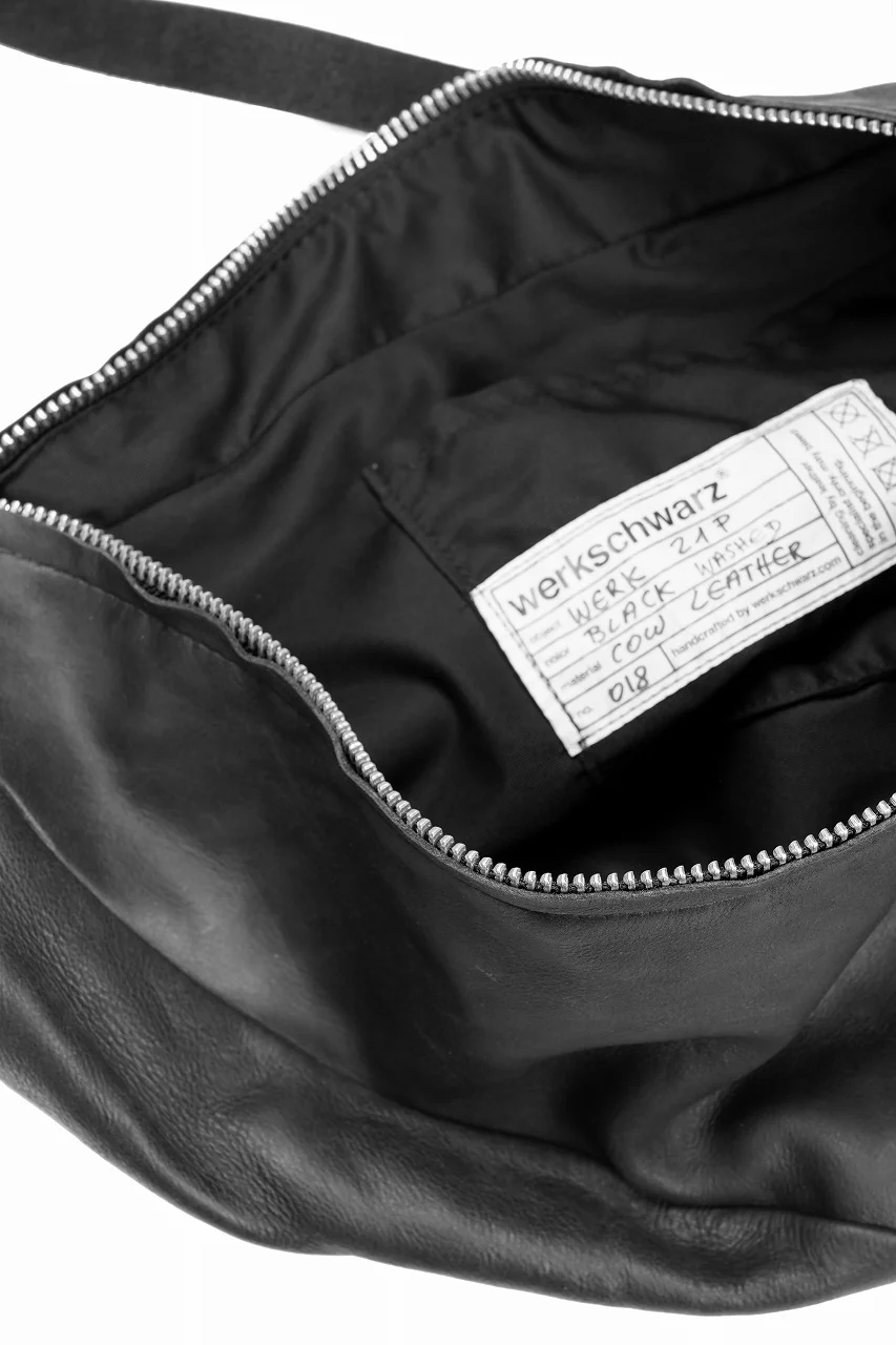 werkschwarz exclusive SHOULDER BAG 21p / PULL UP COW LEATHER (BLACK) - Image 14