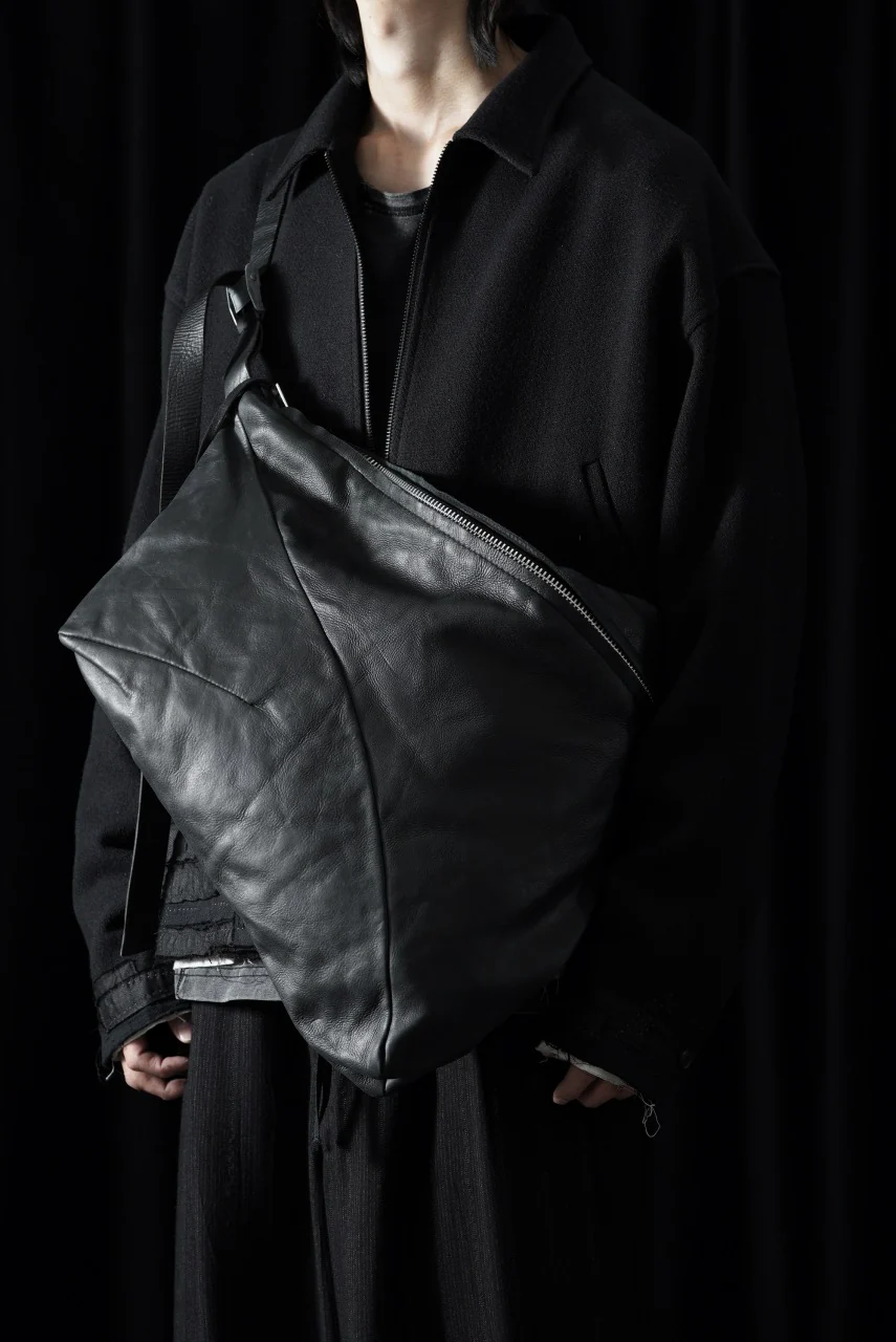werkschwarz exclusive SHOULDER BAG 21w / PULL UP COW LEATHER (BLACK) - Image 11