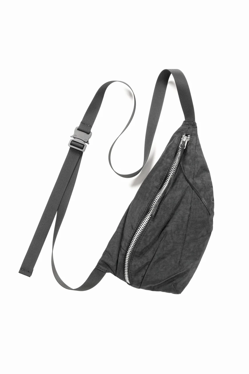 werkschwarz FANNY WAIST BAG / ROUGH WASHED NYLON (BLACK) - Image 3