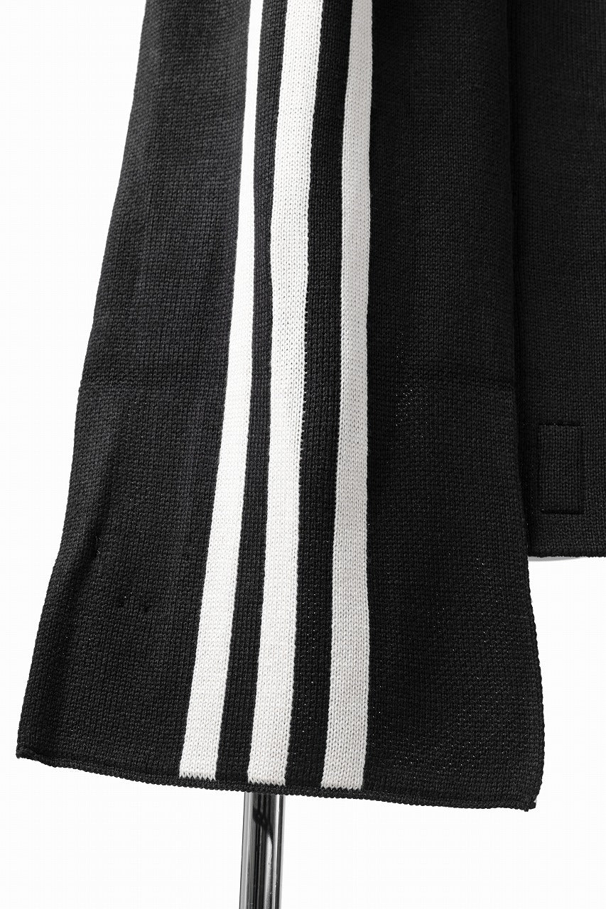 Y-3 Yohji Yamamoto THREE STRIPE SCARF (BLACK) - Image 11