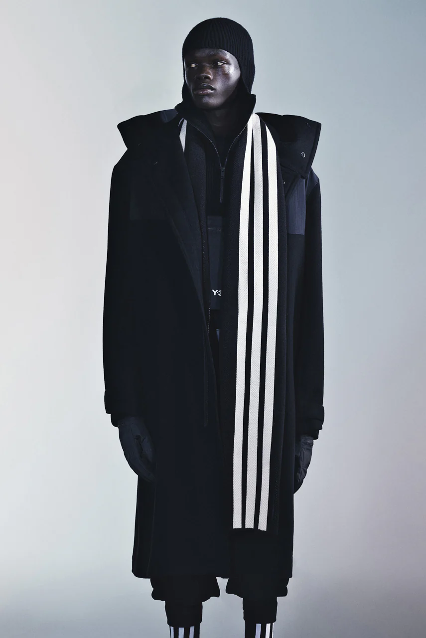 Y-3 Yohji Yamamoto THREE STRIPE SCARF (BLACK) - Image 3