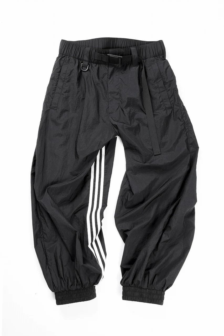 Y-3 Yohji Yamamoto 3 STRIPES LIGHT SHELL TRACK PANTS (BLACK) - Image 4