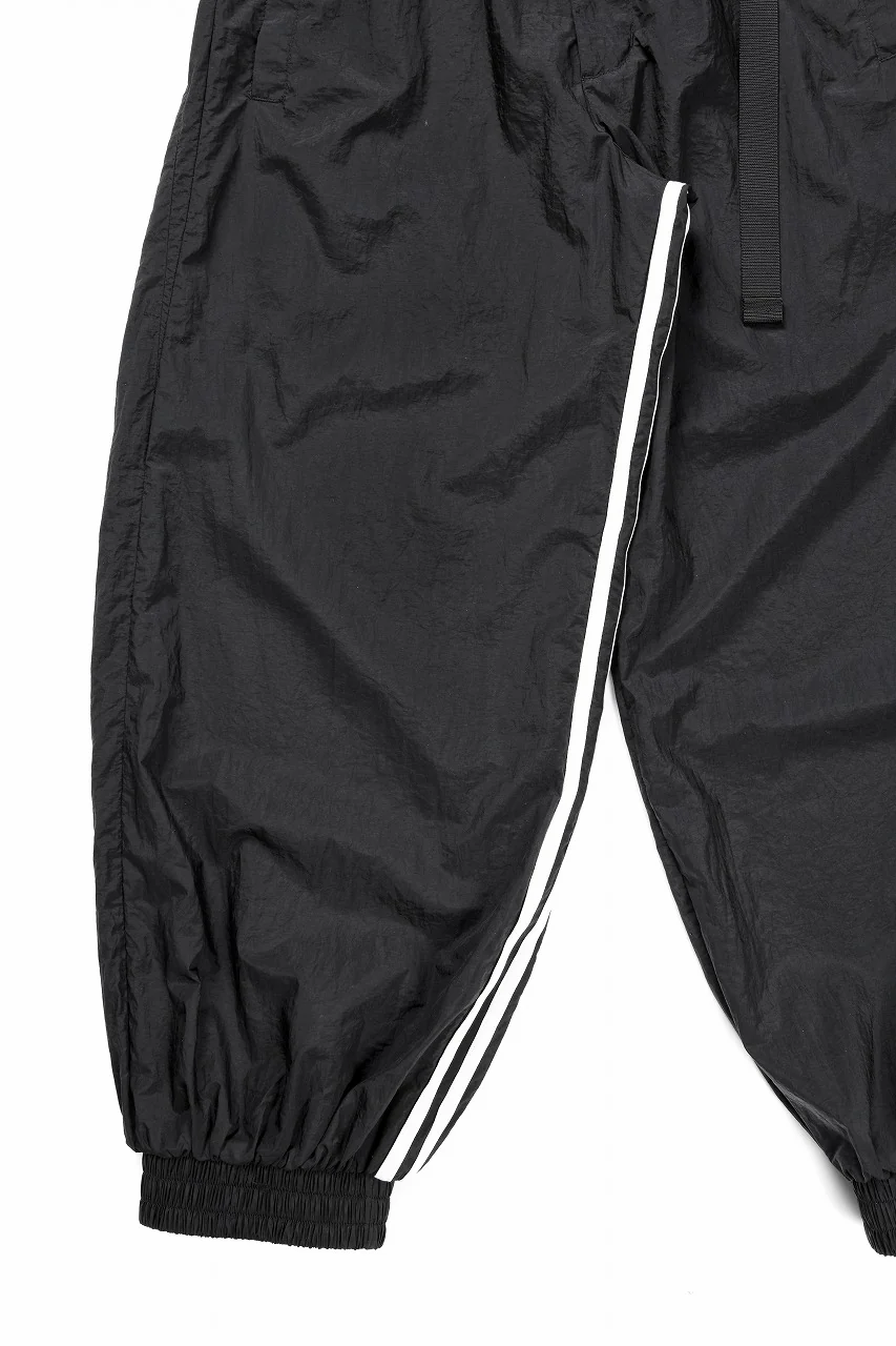 Y-3 Yohji Yamamoto 3 STRIPES LIGHT SHELL TRACK PANTS (BLACK) - Image 8