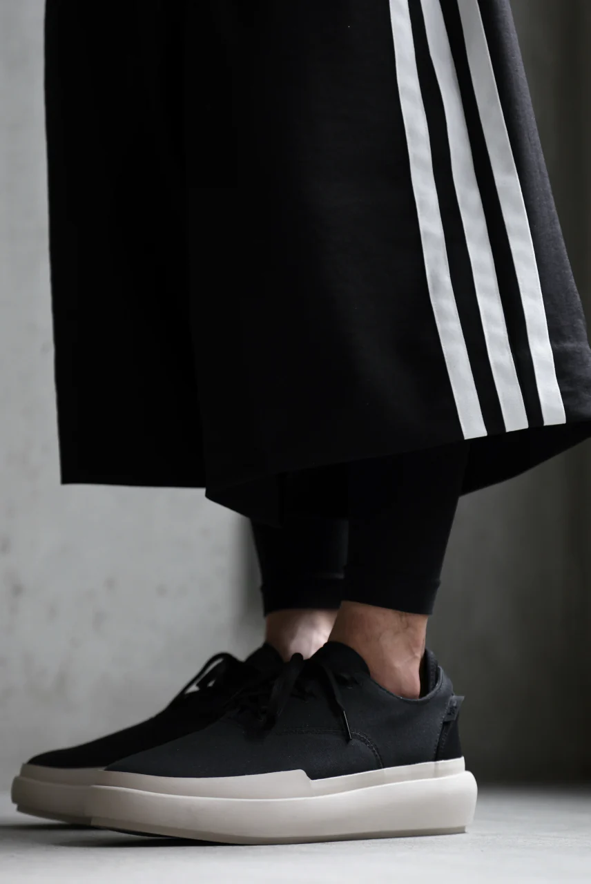 Y-3 Yohji Yamamoto AJATU COURT FORMAL SNEAKERS (BLACK/BLACK/CLEARBROWN) - Image 44