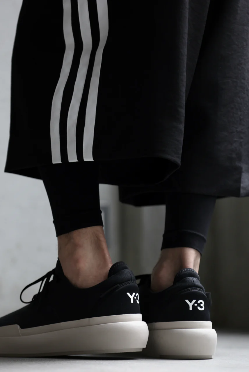 Y-3 Yohji Yamamoto AJATU COURT FORMAL SNEAKERS (BLACK/BLACK/CLEARBROWN) - Image 50