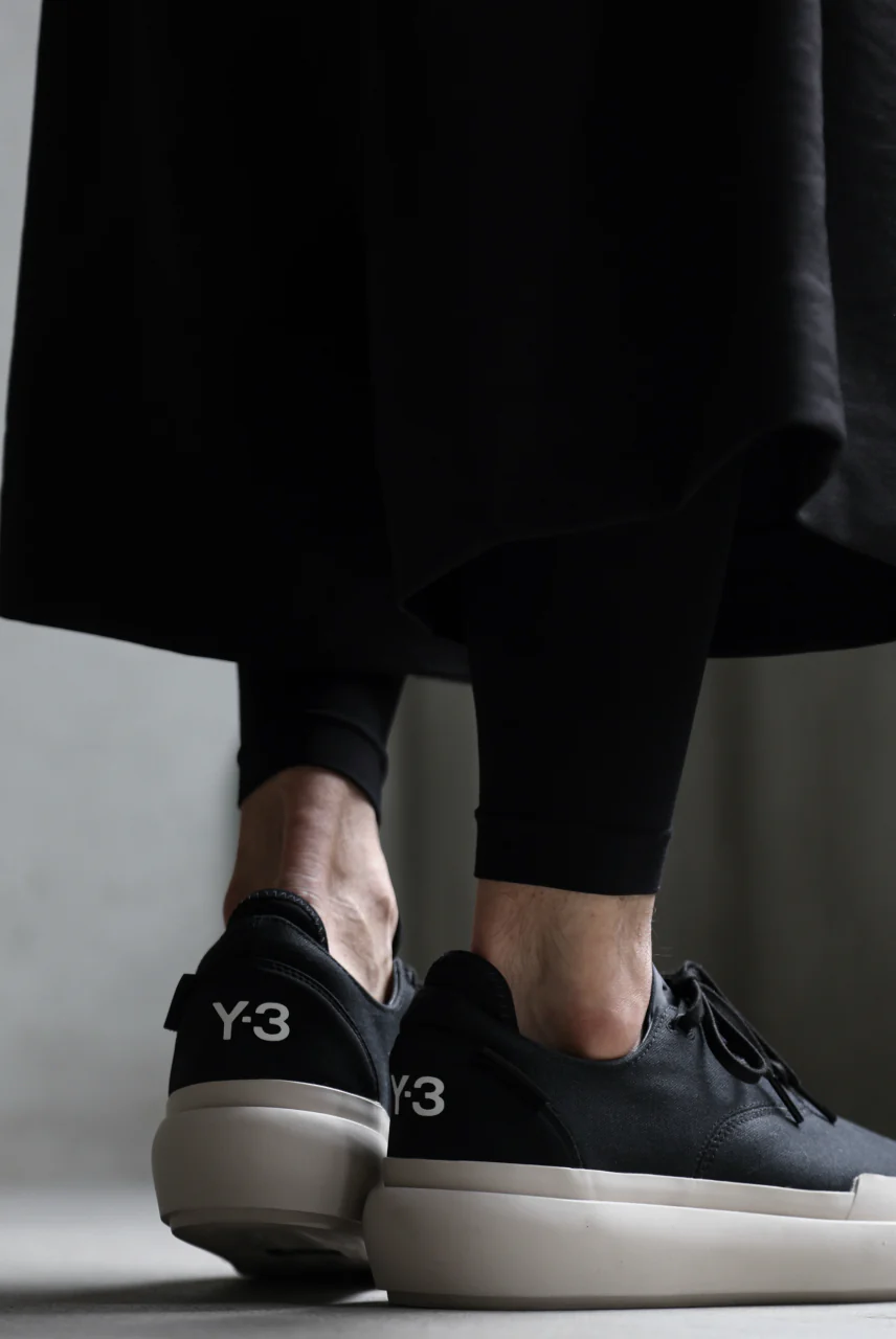 Y-3 Yohji Yamamoto AJATU COURT FORMAL SNEAKERS (BLACK/BLACK/CLEARBROWN) - Image 51