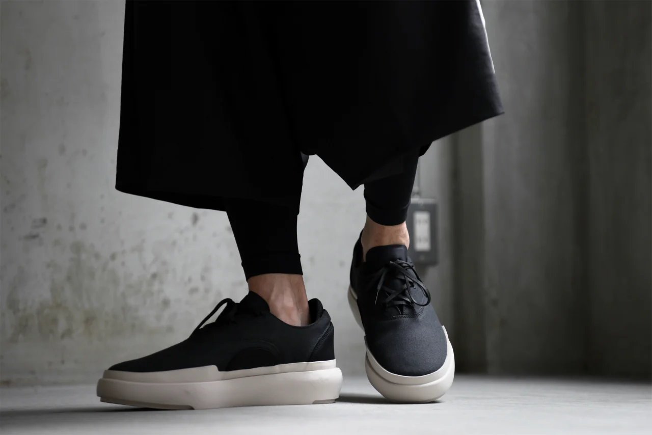 Y-3 Yohji Yamamoto AJATU COURT FORMAL SNEAKERS (BLACK/BLACK/CLEARBROWN) - Image 54