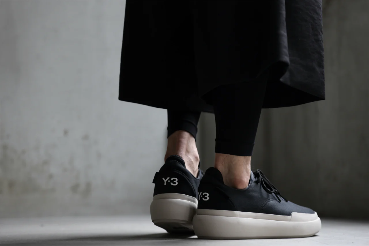 Y-3 Yohji Yamamoto AJATU COURT FORMAL SNEAKERS (BLACK/BLACK/CLEARBROWN) - Image 60