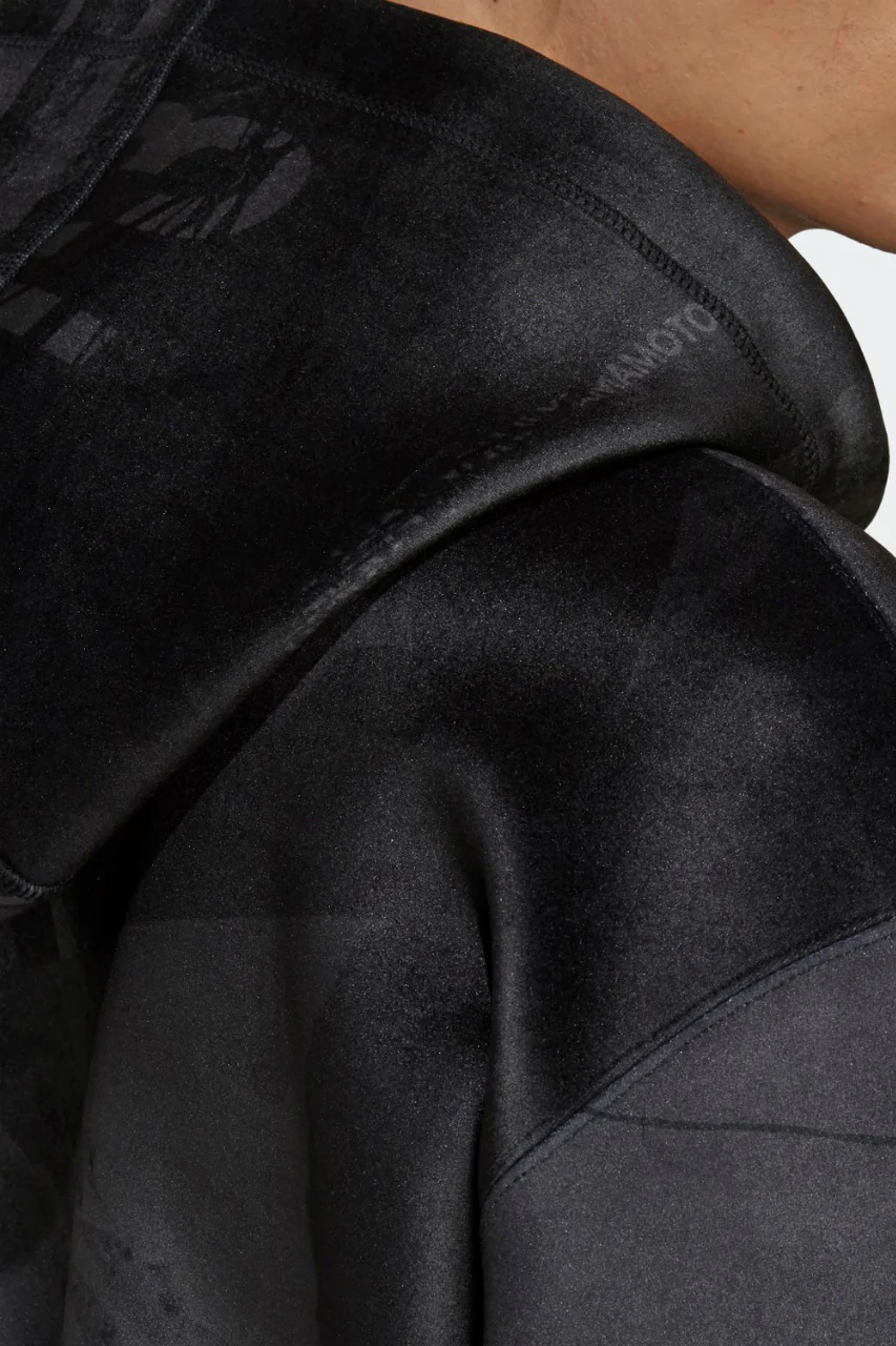 Y-3 Yohji Yamamoto ALL OVER PRINT HOODIE PARKA / VELVET SPACER ZINE (BLACK) - Image 24