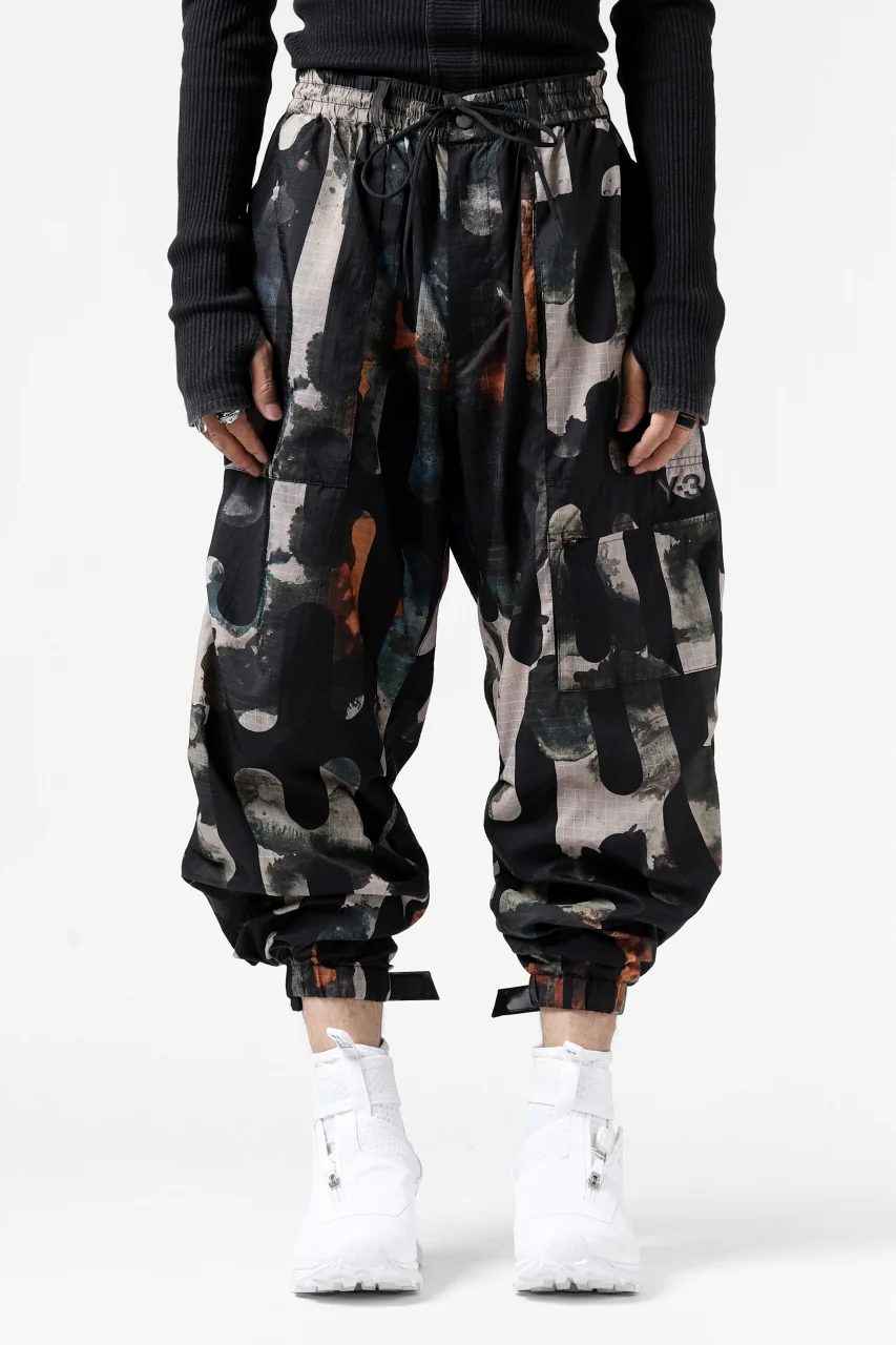 Y-3 Yohji Yamamoto CAMO ALL OVER PRINT PANTS / RIPSTOP (MULTI) - Image 11