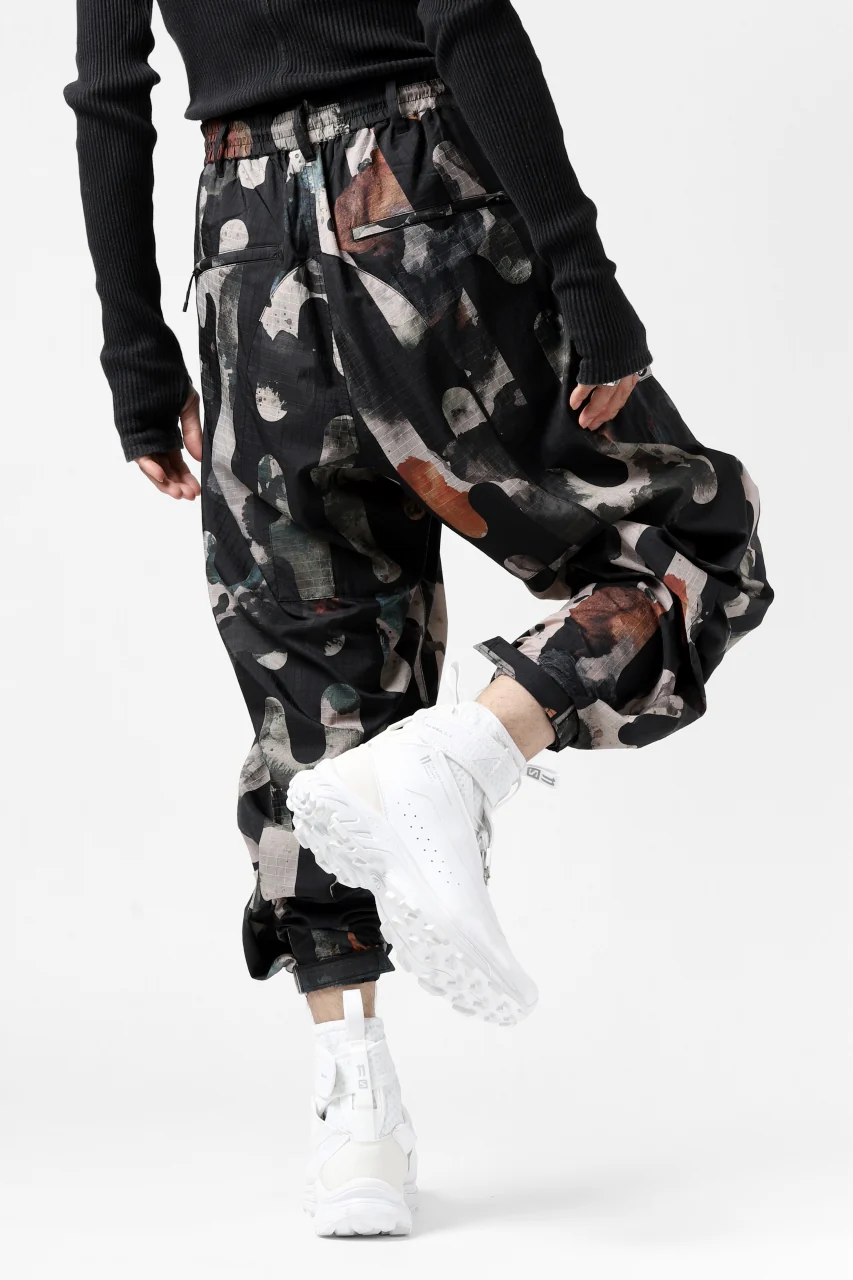 Y-3 Yohji Yamamoto CAMO ALL OVER PRINT PANTS / RIPSTOP (MULTI) - Image 12