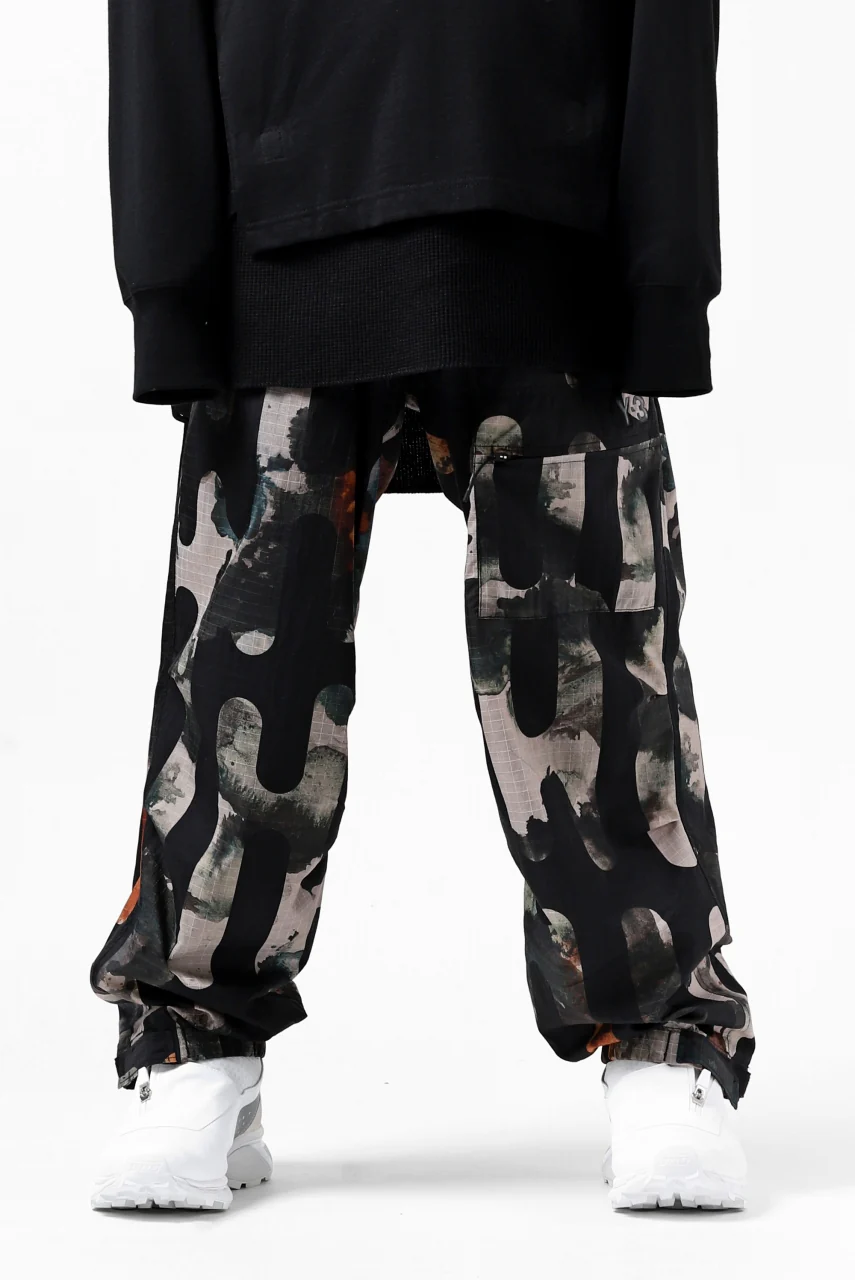 Y-3 Yohji Yamamoto CAMO ALL OVER PRINT PANTS / RIPSTOP (MULTI) - Image 13