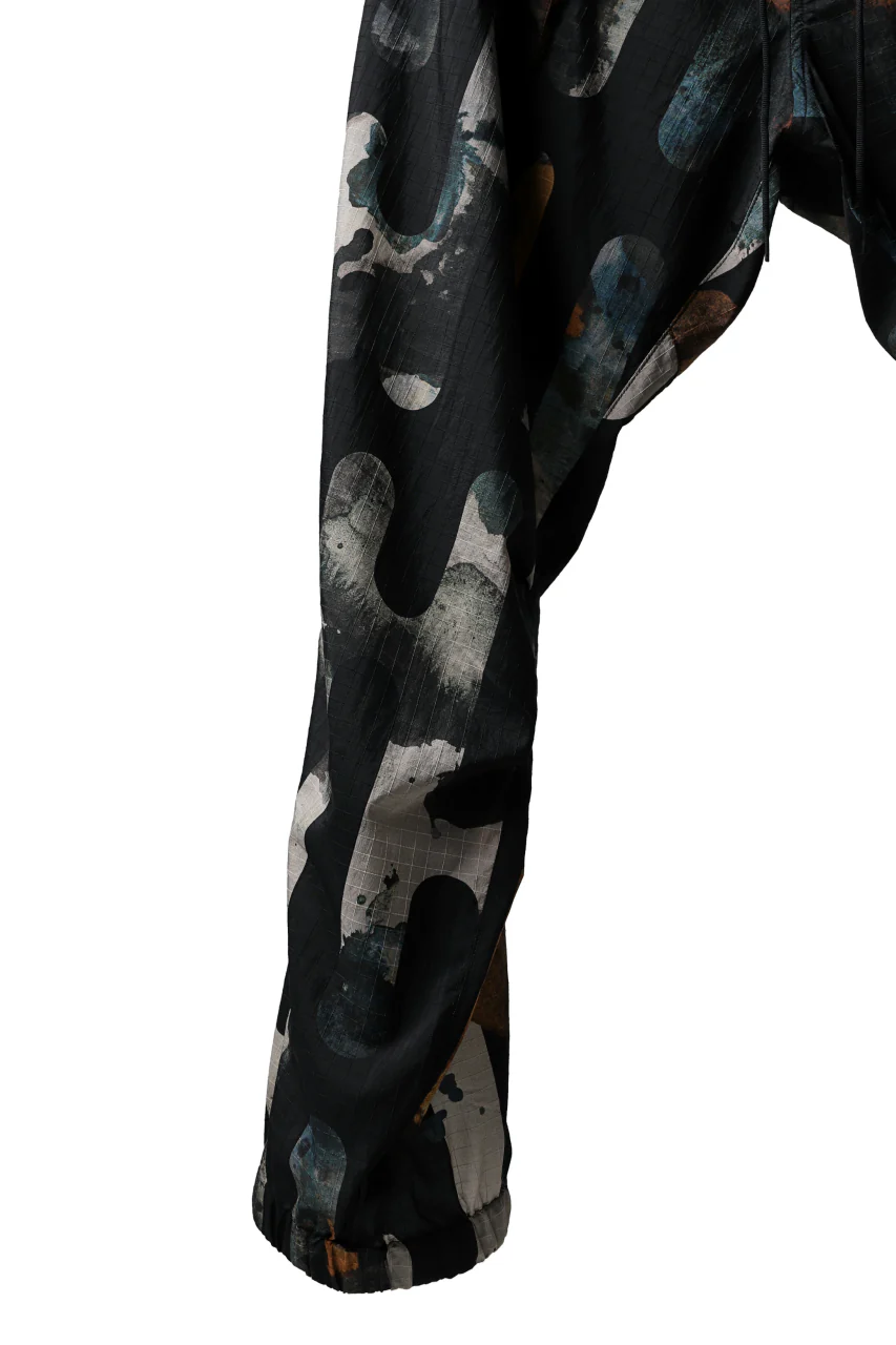 Y-3 Yohji Yamamoto CAMO ALL OVER PRINT PANTS / RIPSTOP (MULTI) - Image 19