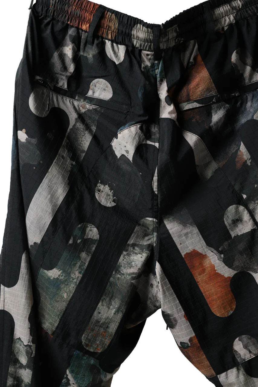 Y-3 Yohji Yamamoto CAMO ALL OVER PRINT PANTS / RIPSTOP (MULTI) - Image 23