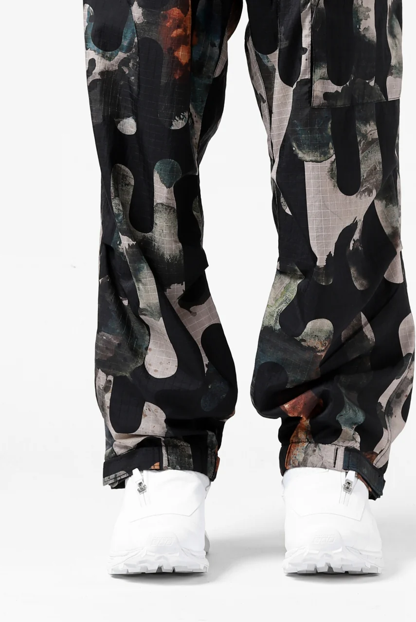 Y-3 Yohji Yamamoto CAMO ALL OVER PRINT PANTS / RIPSTOP (MULTI) - Image 29