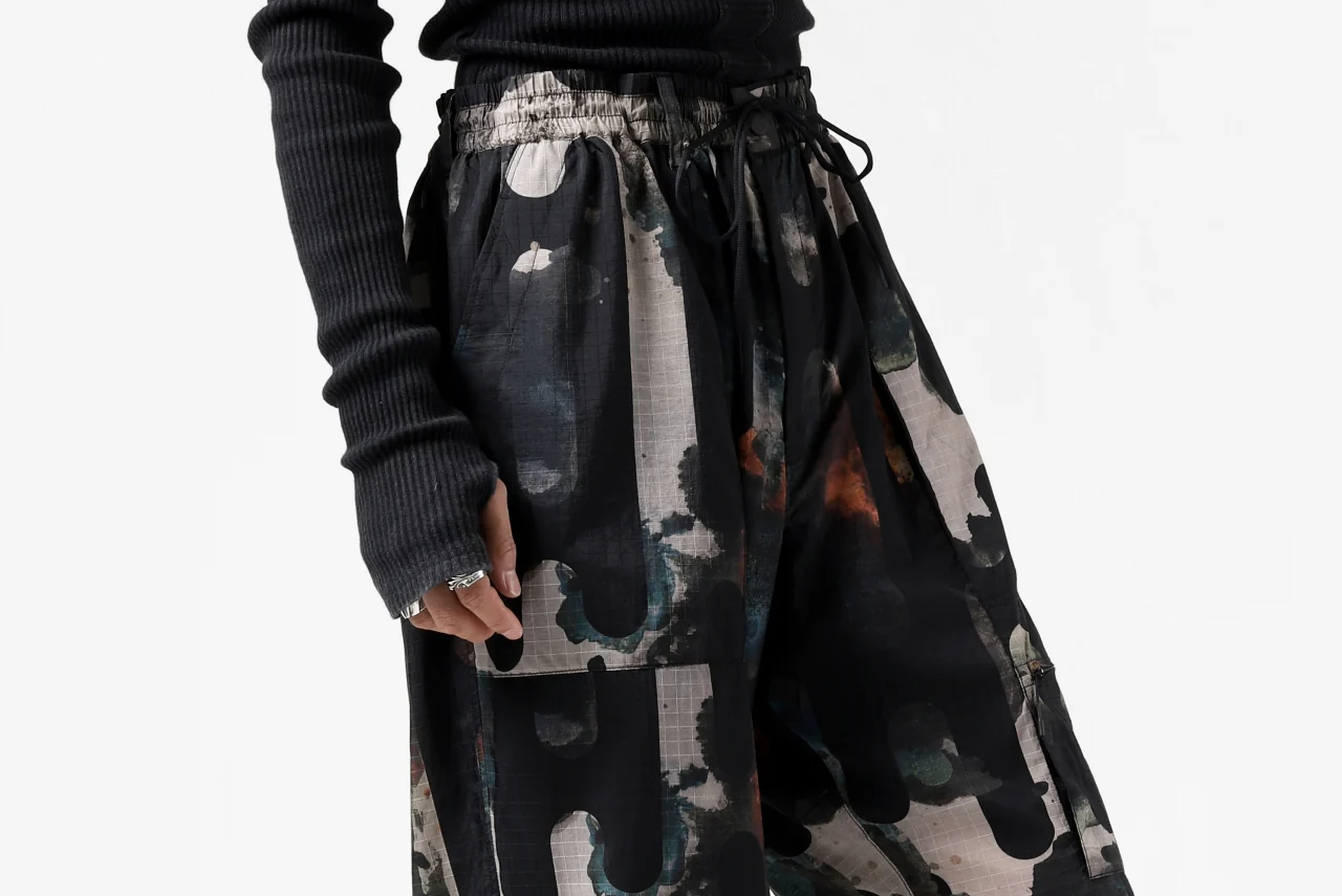 Y-3 Yohji Yamamoto CAMO ALL OVER PRINT PANTS / RIPSTOP (MULTI) - Image 36