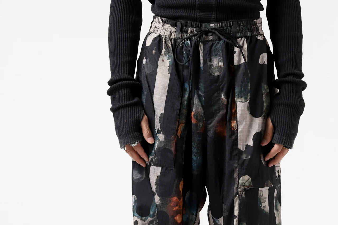 Y-3 Yohji Yamamoto CAMO ALL OVER PRINT PANTS / RIPSTOP (MULTI) - Image 37