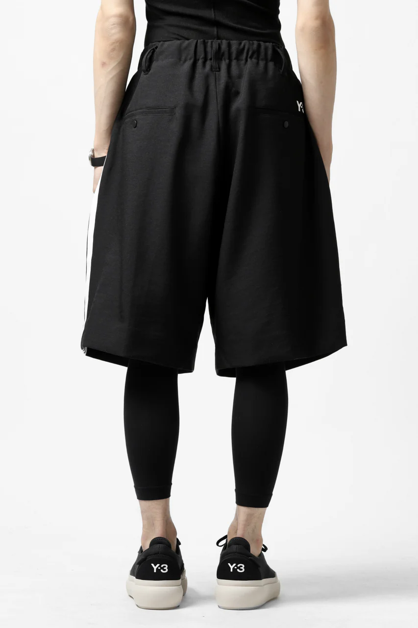 Y-3 Yohji Yamamoto ELEGANT THREE STRIPES TAILOR-SHORTS (BLACK) - Image 11