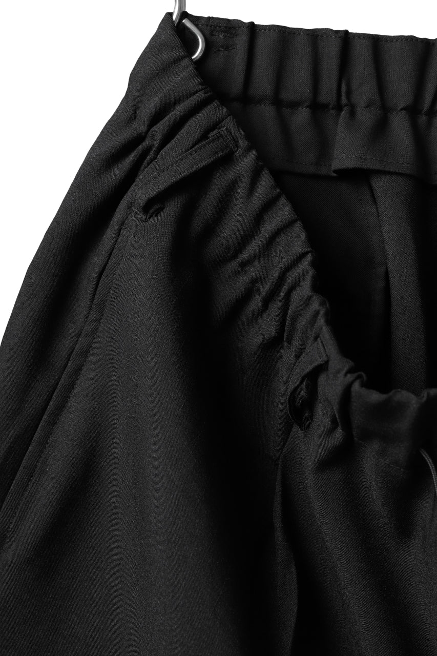 Y-3 Yohji Yamamoto ELEGANT THREE STRIPES TAILOR-SHORTS (BLACK) - Image 17