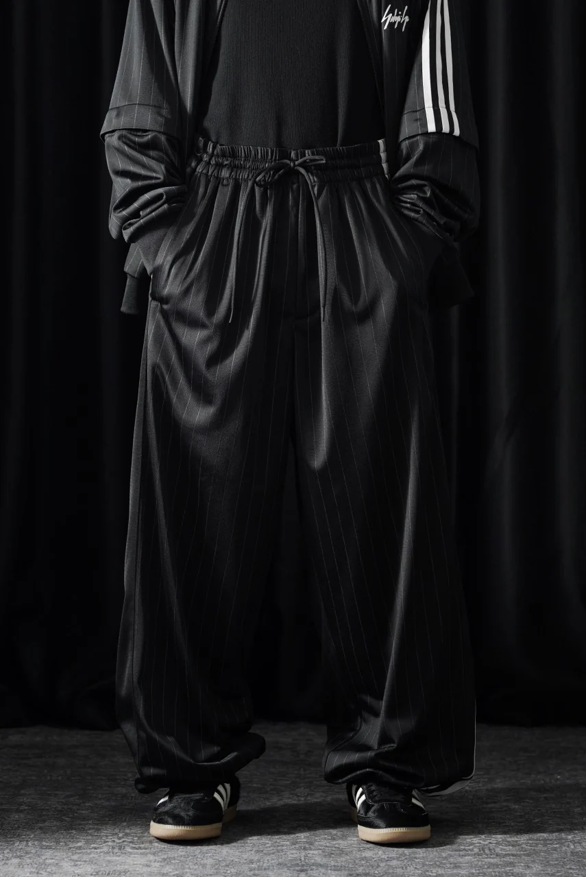 Y-3 Yohji Yamamoto ELITE 5 BASKETBALL TRACK PANTS (BLACK / CHAPEA) - Image 2