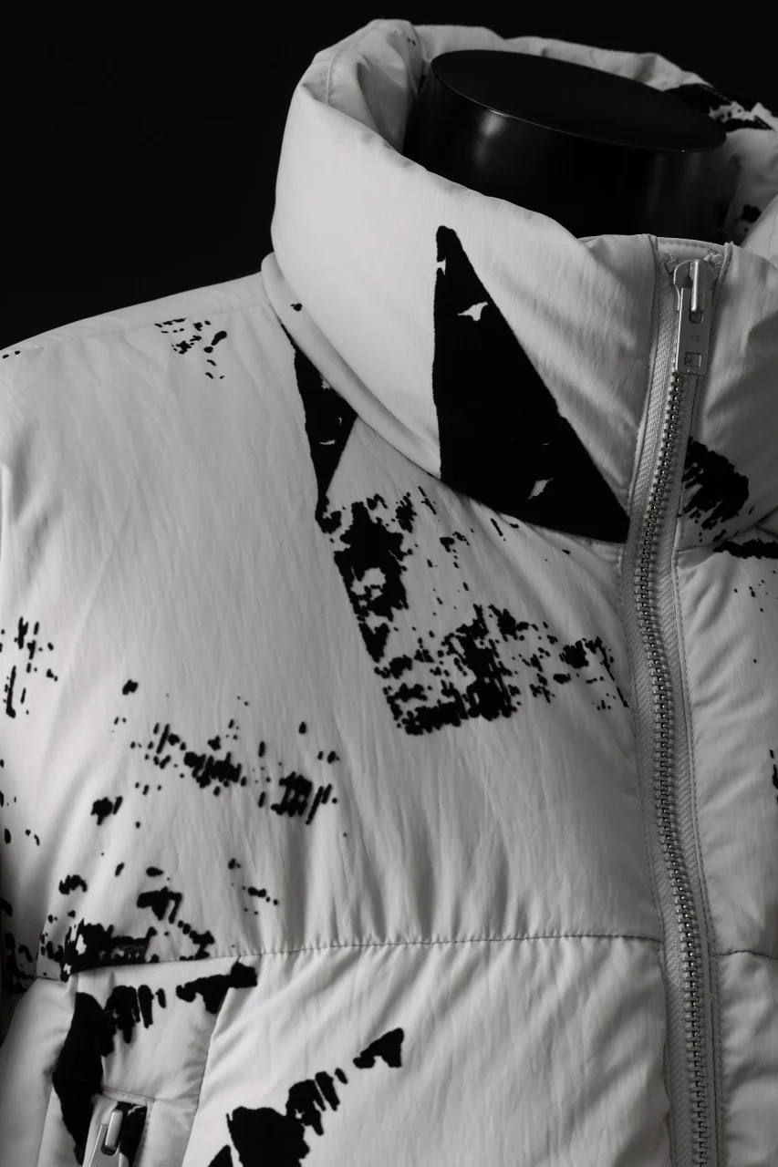 Y-3 Yohji Yamamoto FLOCK PUFFER JACKET / PERTEX® (BLACK + GRAY) - Image 10