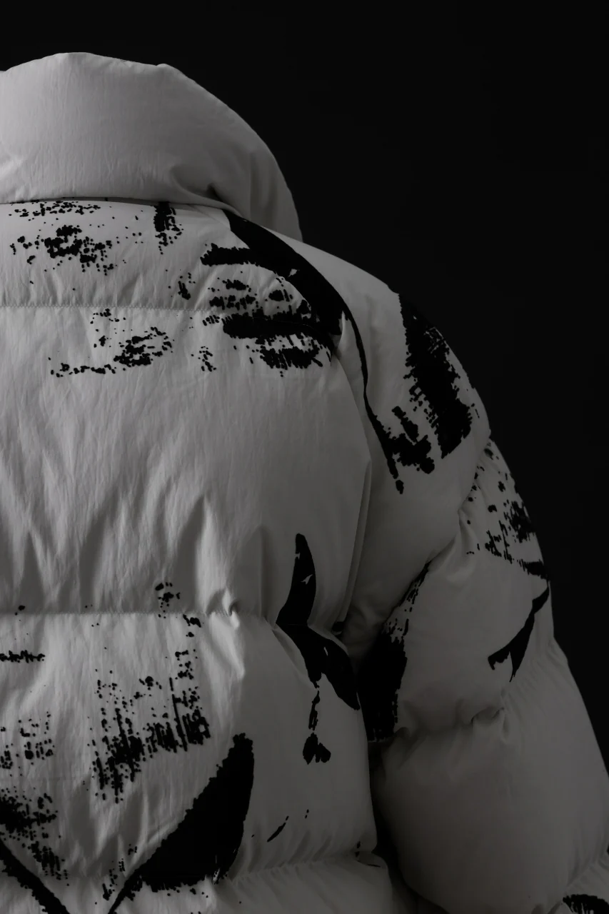 Y-3 Yohji Yamamoto FLOCK PUFFER JACKET / PERTEX® (BLACK + GRAY) - Image 17