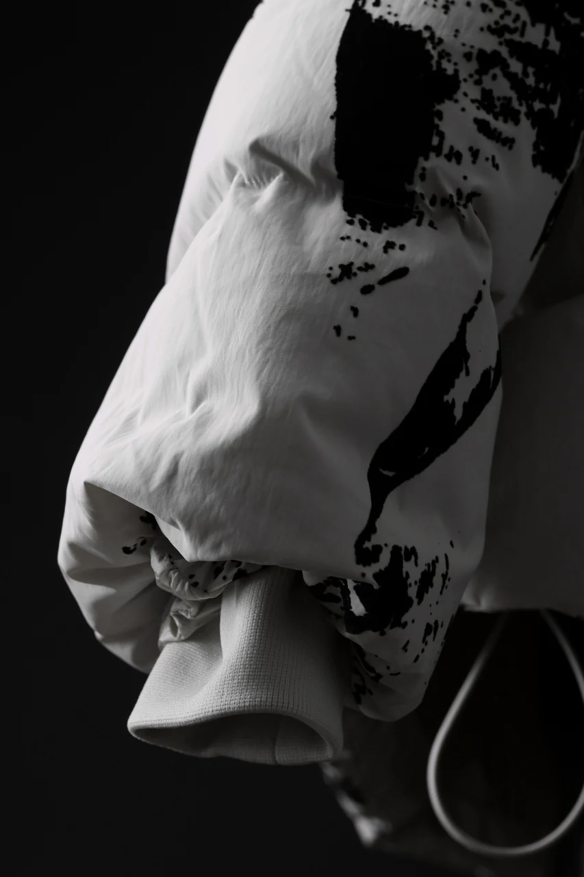 Y-3 Yohji Yamamoto FLOCK PUFFER JACKET / PERTEX® (BLACK + GRAY) - Image 19