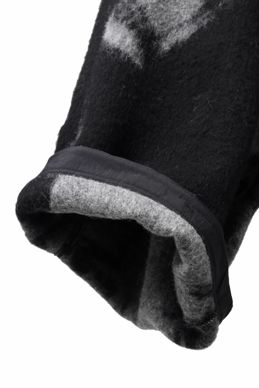 Y-3 Yohji Yamamoto FUZZY FLEECE SHORTS (BLACK + MULTI) - Image 12