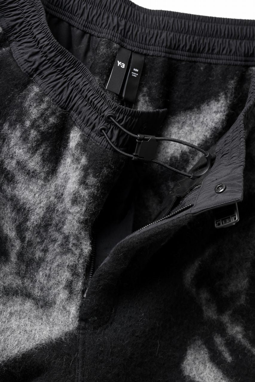 Y-3 Yohji Yamamoto FUZZY FLEECE SHORTS (BLACK + MULTI) - Image 9