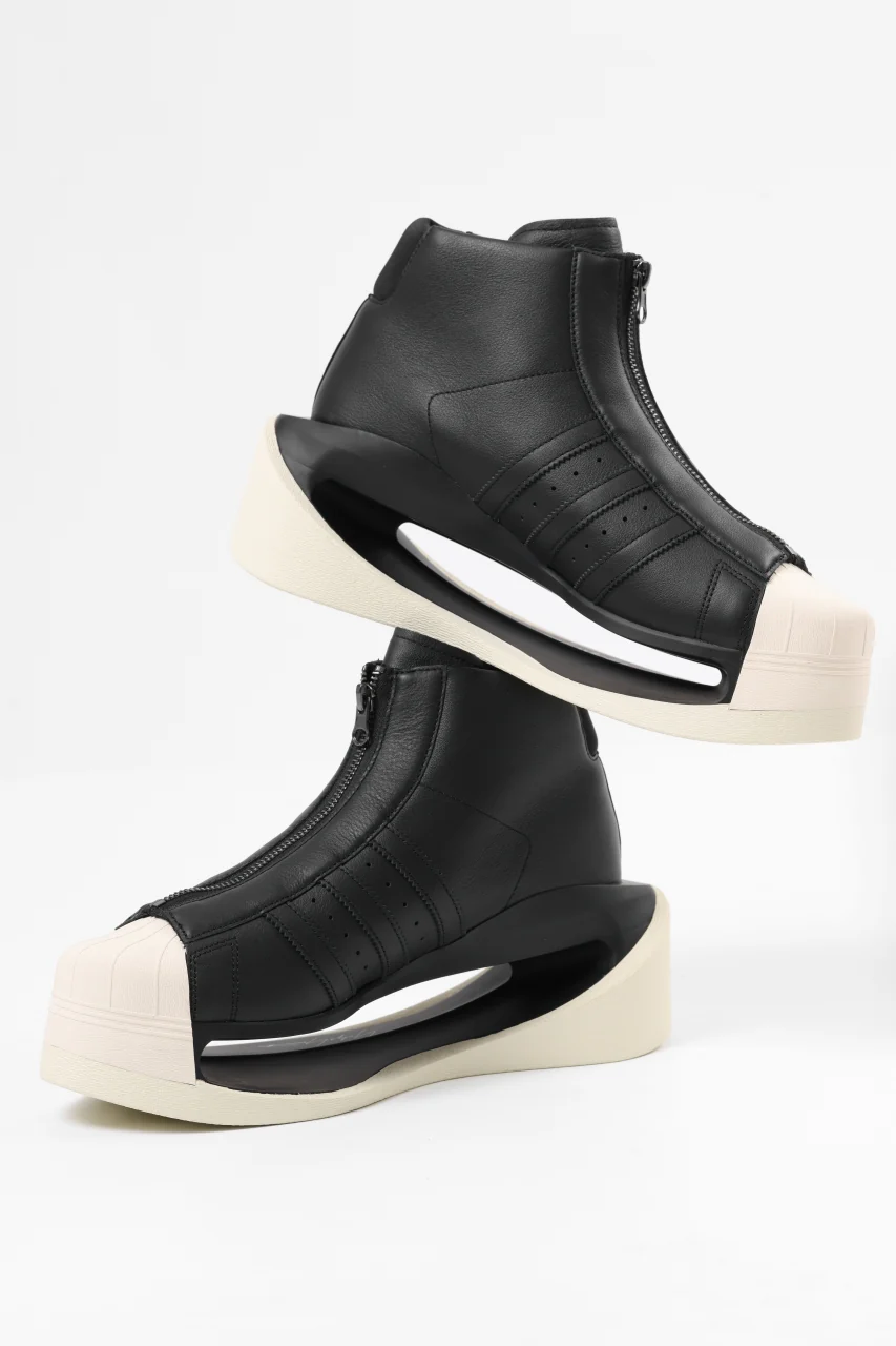 Y-3 Yohji Yamamoto GENDO PRO MODEL(BLACK x BLACK x CREAM WHITE) - Image 9