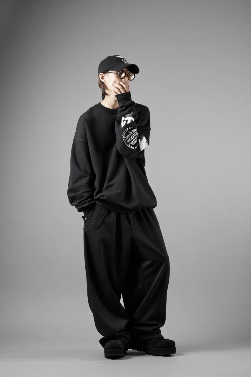 Y-3 Yohji Yamamoto GRAPHIC CREW SWEAT (BLACK) - Image 19