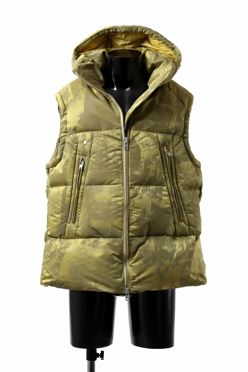 Y-3 Yohji Yamamoto GRAPHICS PUFFER VEST / PERTEX® (YELOOW + BLACK) - Image 4