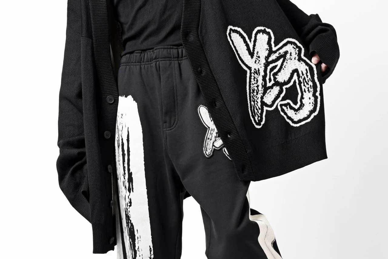 Y-3 Yohji Yamamoto LOGO FIT JOGGER PANTS / ORGANIC COTTON (BLACK) - Image 37