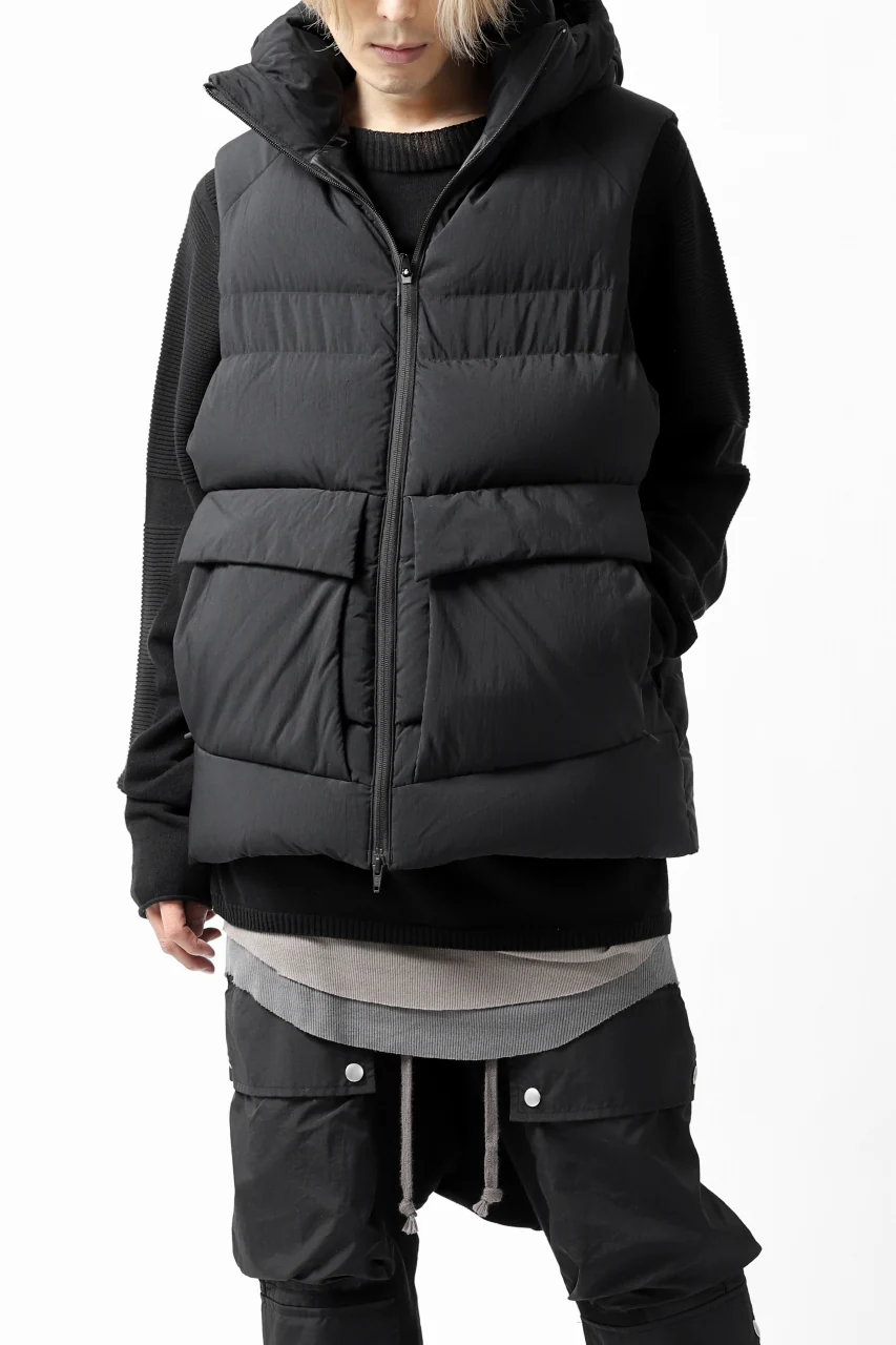 Y-3 Yohji Yamamoto M CLASSIC PUFFY DOWN VEST (BLACK) - Image 36