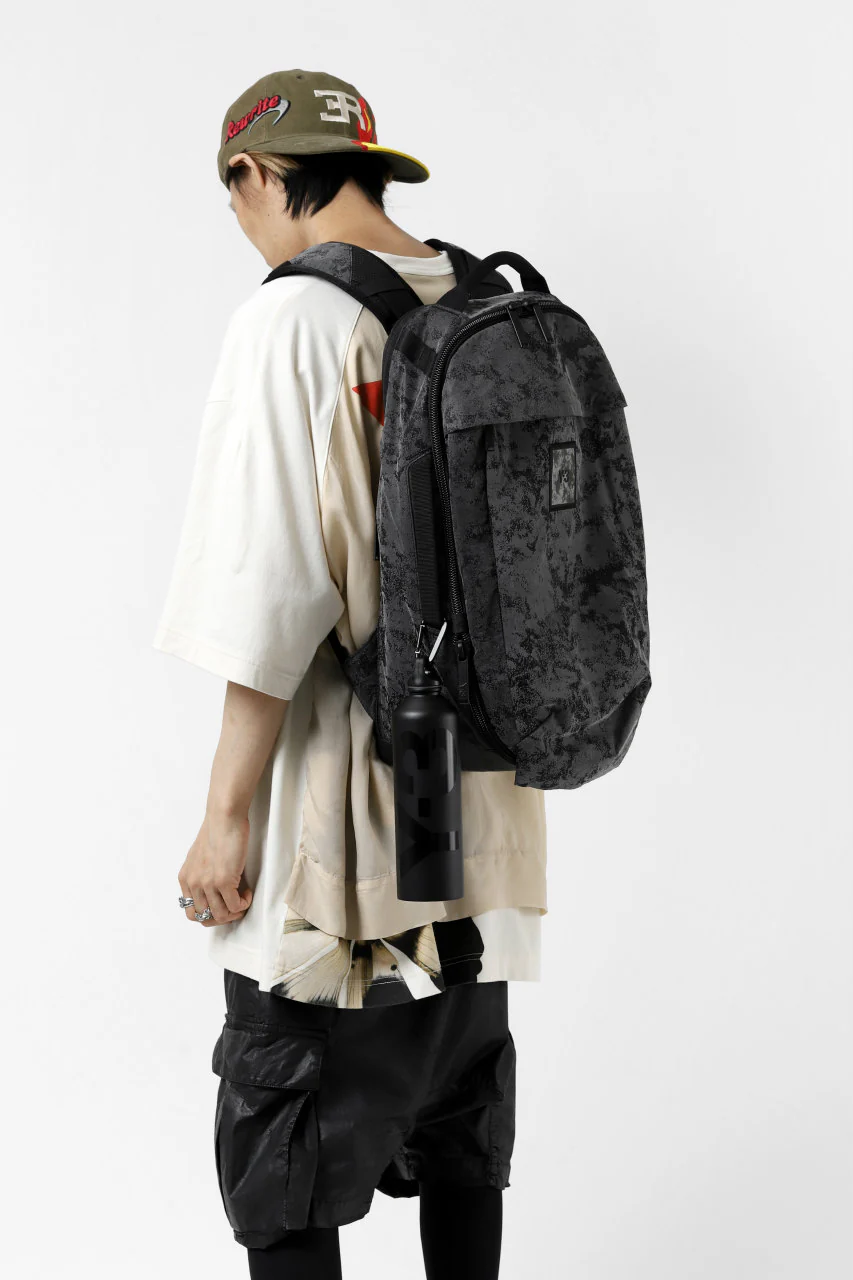 Y-3 Yohji Yamamoto CH1 REFLECTIVE BACKPACK / CORDURA® (BLACK) - Image 24