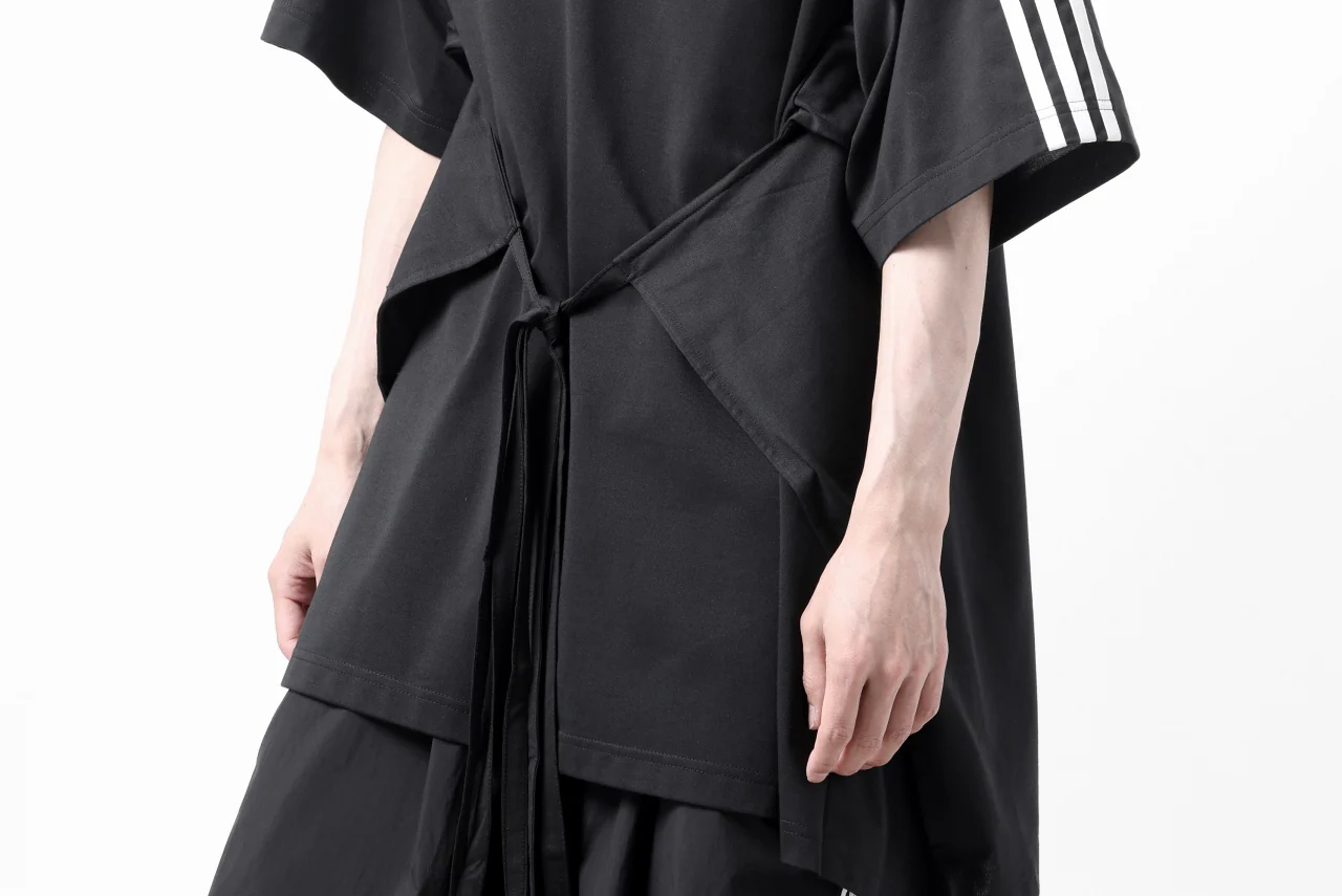 Y-3 Yohji Yamamoto SAIL CLOSURE SHORT SLEEVE TEE (BLACK) - Image 34