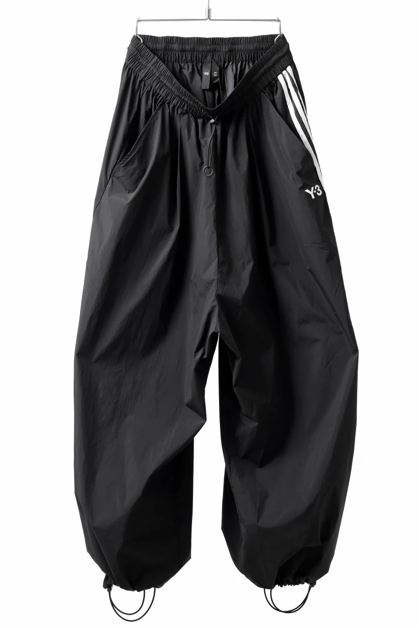 Y-3 Yohji Yamamoto THREE STRIPES SUPER WIDE PANTS / SILKY NYLON (BLACK)