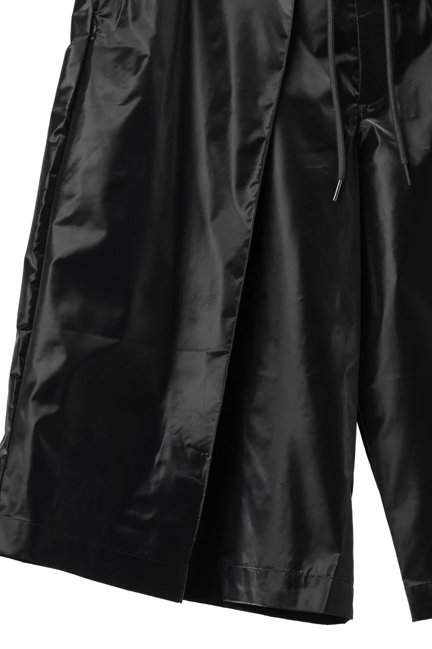 Y-3 Yohji Yamamoto TRIPLE BLACK SHORTS (BLACK) - Image 6