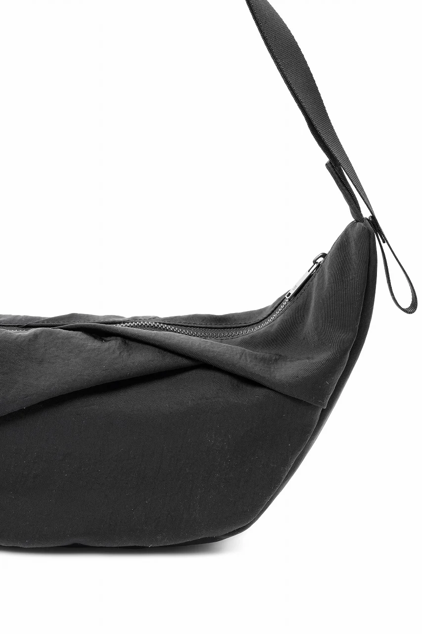 Y's 3 POCKETS SHOULDER BAG / NY WASHER TWILL (BLACK) - Image 13